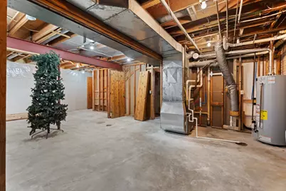 645 Dugdale Avenue, Worthington, MN 56187 - Photo 41