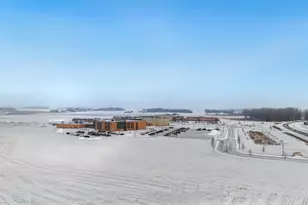 645 Dugdale Ave, Worthington, MN 56187 - Photo 55