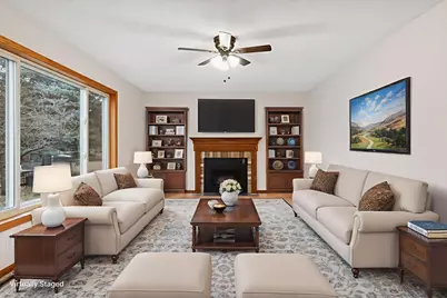 2423 Mailand Road E, Maplewood, MN 55119 - Photo 19