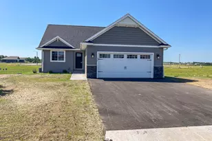 638 Jupiter Ct, Rice Lake, WI 54868 - Photo 1