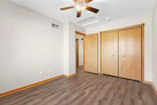 820 Chestnut St, Mantorville, MN 55955 - Photo 11