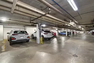 5627 Green Cir Dr, Hopkins, MN 55343 - Photo 23