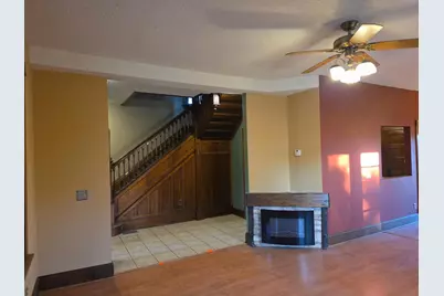 109 W Bridge Street W, Redwood Falls, MN 56283 - Photo 3