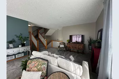 15575 Early Bird Circle, Apple Valley, MN 55124 - Photo 9