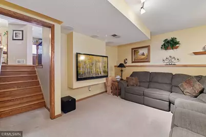 1725 White Oak Drive, Chaska, MN 55318 - Photo 31