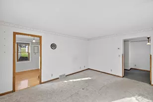 553 3rd Ave NE, Mazeppa, MN 55956 - Photo 21