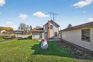 553 3rd Ave NE, Mazeppa, MN 55956 - Photo 5