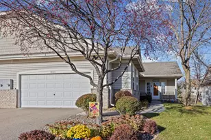 14421 Freesia Way, Apple Valley, MN 55124 - Photo 3