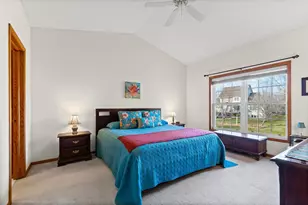 14421 Freesia Way, Apple Valley, MN 55124 - Photo 15