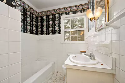 783 Nevada Avenue E, Saint Paul, MN 55106 - Photo 9