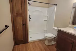 411 Bullis St, Kenyon, MN 55946 - Photo 13