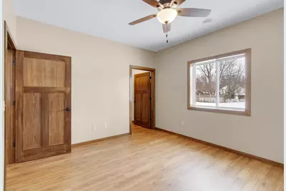 411 Bullis Street, Kenyon, MN 55946 - Photo 9