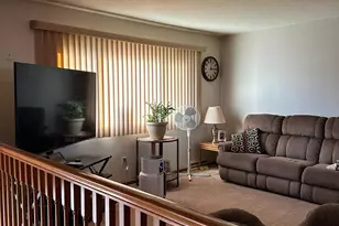 113 E Fairview St, Spring Valley, MN 55975 - Photo 5