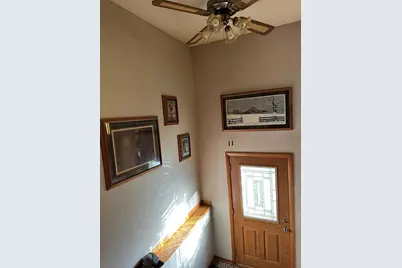 113 E Fairview Street, Spring Valley, MN 55975 - Photo 7