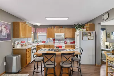 140 12th Avenue S, South Saint Paul, MN 55075 - Photo 13