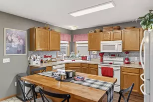 140 12th Ave S, South Saint Paul, MN 55075 - Photo 15