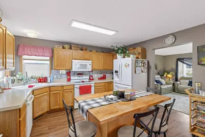 140 12th Avenue S, South Saint Paul, MN 55075 - Photo 17