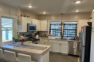 740 Ash St NE, Hutchinson, MN 55350 - Photo 5