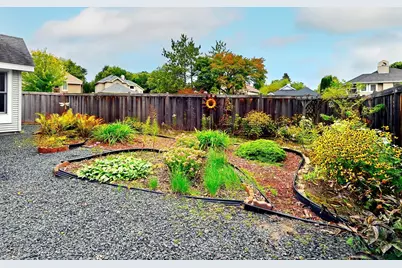 15800 16th Avenue N, Plymouth, MN 55447 - Photo 13