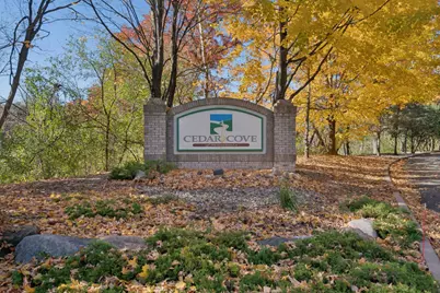 9816 Cove Drive, Minnetonka, MN 55305 - Photo 37