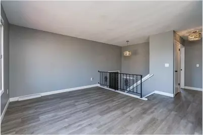 1105 S Valley Street, New Ulm, MN 56073 - Photo 9