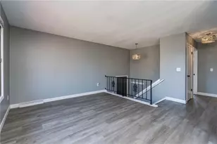 1105 S Valley St, New Ulm, MN 56073 - Photo 9