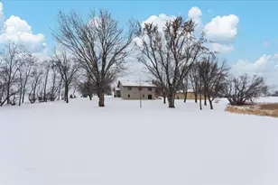 4221 75th St NW, Pennock, MN 56279 - Photo 7