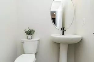 5211 Harvest Square Ln NW, Rochester, MN 55901 - Photo 15