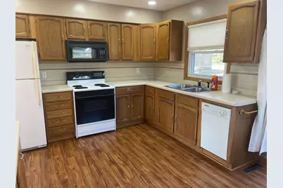 2705 15th Street SE, Rochester, MN 55904 - Photo 11