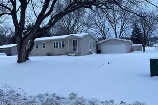 2705 15th St SE, Rochester, MN 55904 - Photo 1