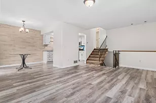 7714 York Ln N, Brooklyn Park, MN 55443 - Photo 3