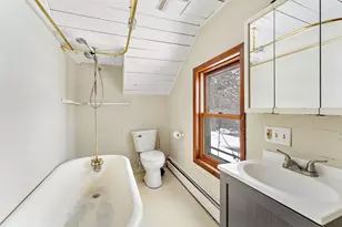 208 6th St W, Hastings, MN 55033 - Photo 21