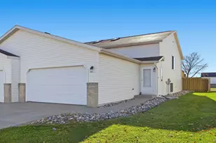 4274 39 1/2 Ave S, Fargo, ND 58104 - Photo 3