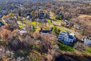 10X Circle E, Edina, MN 55436 - Photo 9