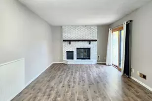 1008 Carmel Ct, Shoreview, MN 55126 - Photo 5