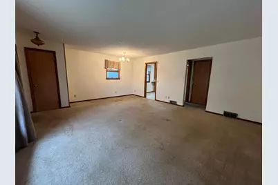 3084 Pine Avenue, Slayton, MN 56172 - Photo 9