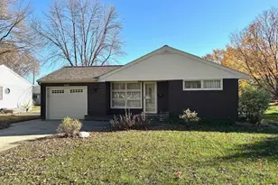 538 Minnesota St N, Ortonville, MN 56278 - Photo 1