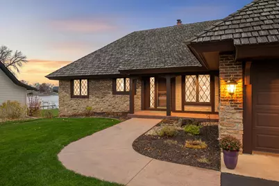 15283 Edgewater Circle NE, Prior Lake, MN 55372 - Photo 5