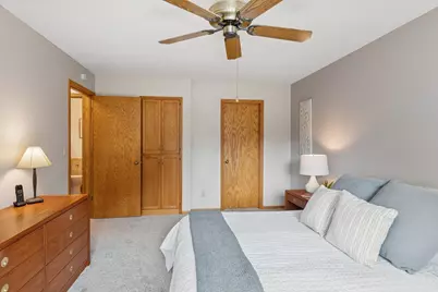 567 Lakewood Drive S, Maplewood, MN 55119 - Photo 19