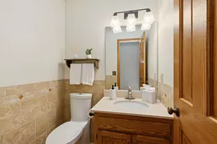 567 Lakewood Dr S, Maplewood, MN 55119 - Photo 17