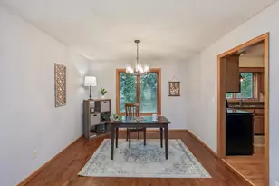 567 Lakewood Dr S, Maplewood, MN 55119 - Photo 13