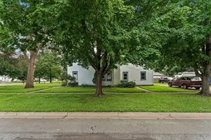 600 Oak St, Farmington, MN 55024 - Photo 5