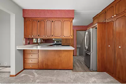 3933 Douglas Drive N, Crystal, MN 55422 - Photo 7