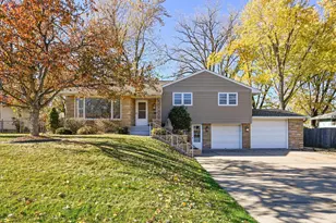 3933 Douglas Dr N, Crystal, MN 55422 - Photo 25