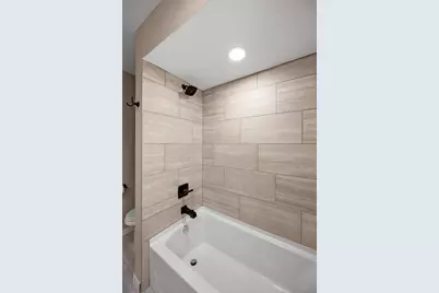 3933 Douglas Drive N, Crystal, MN 55422 - Photo 15