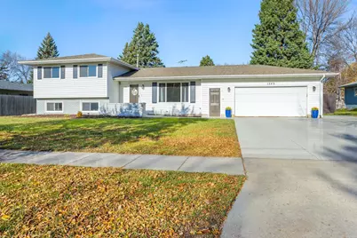 1543 25th Avenue S, Fargo,  58103 - Photo 1