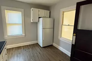 496 Maryland Ave W, Saint Paul, MN 55117 - Photo 25