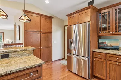 5624 Fisher Street, White Bear Lake, MN 55110 - Photo 17