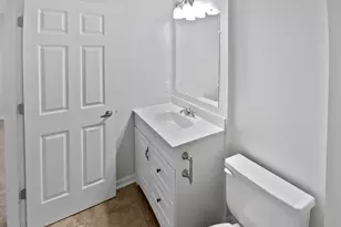 12595 Driftwood Ct, Apple Valley, MN 55124 - Photo 15