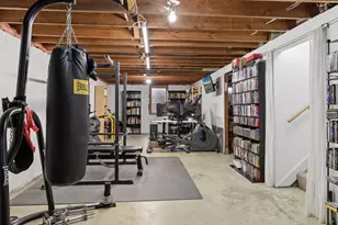 400 E Old Shakopee Rd, Bloomington, MN 55420 - Photo 15